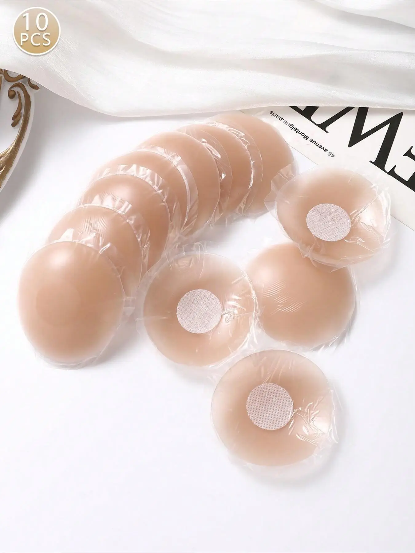 10 pieces of women's silicone ultra-thin nipple covers, with cute dots for protection, invisible and seamless breast pads, easy to carry, reusable, suitable for wedding dresses, commuting, bikinis, formal wear, Underwear