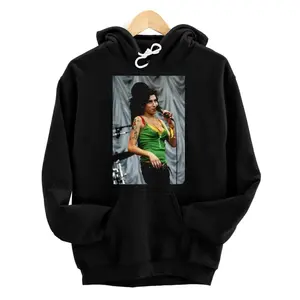 Personalized Amy Winehouse Live Glastonbury 2007 Pullover Hoodie