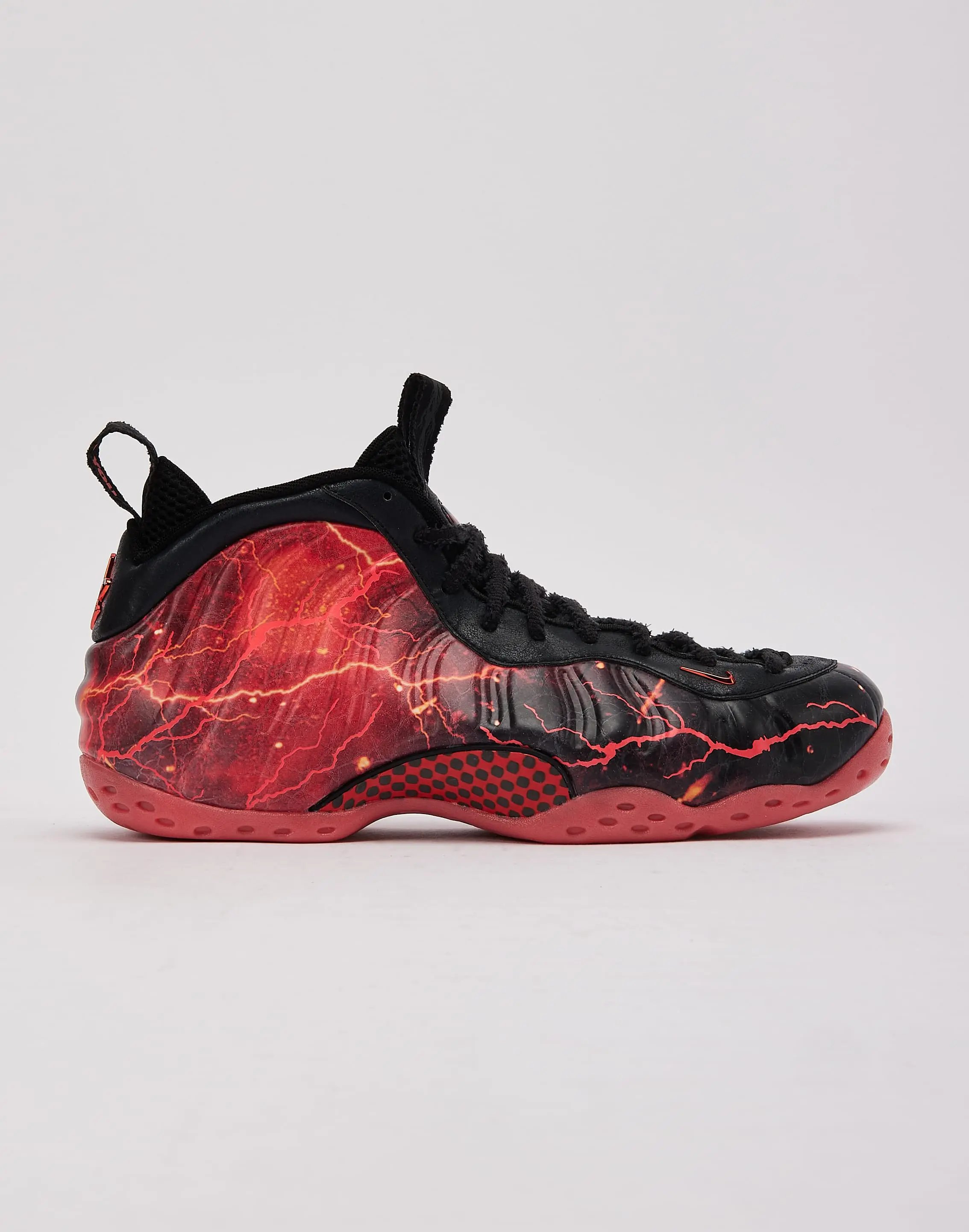 Mens Nike Air Foamposite One PRM x Stranger Things 'Vecna'