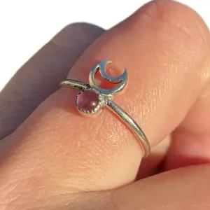 Sterling Silver Dainty Ring with Natural Amethyst and Moon Design