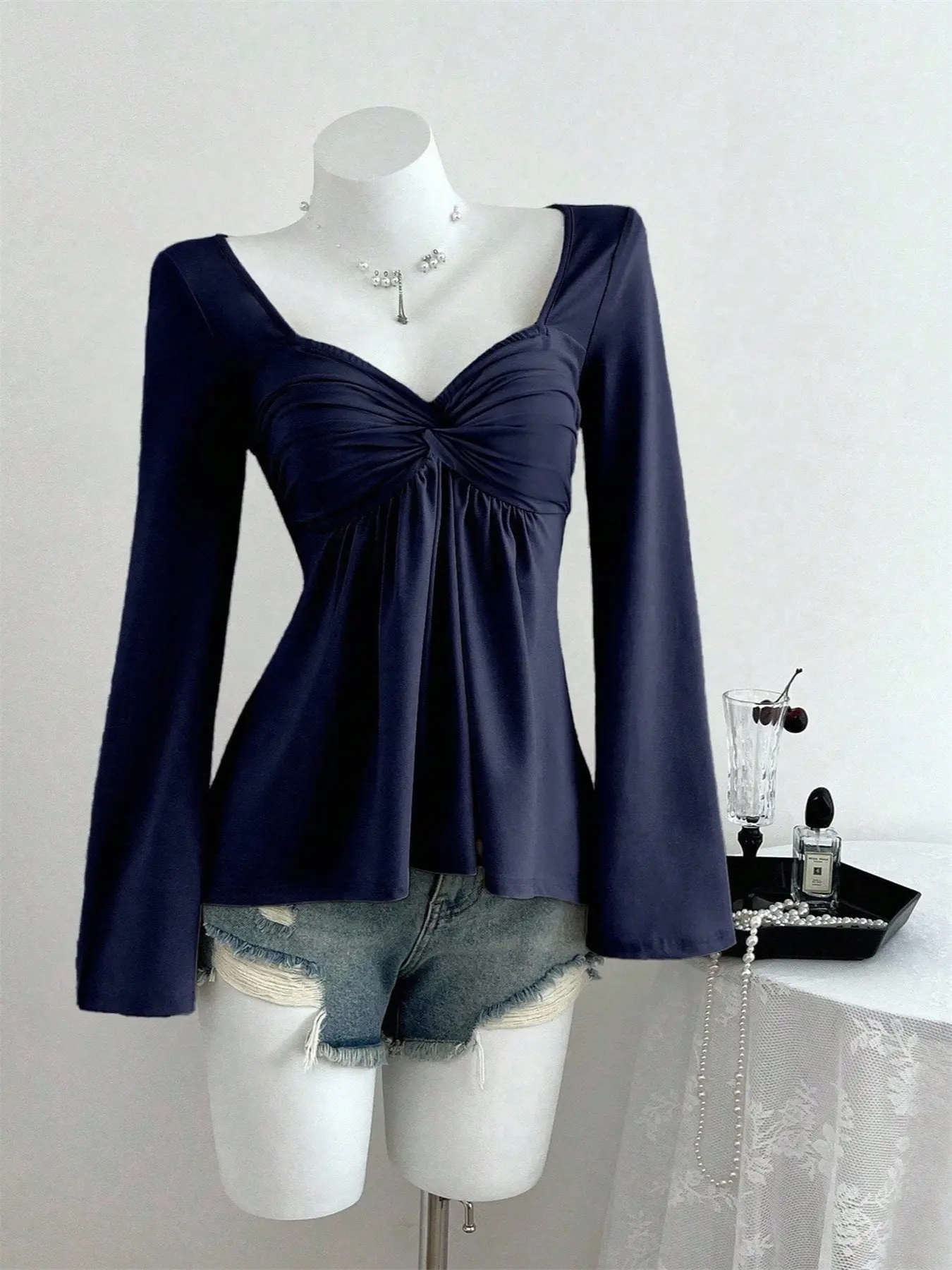 Women's Fall Winter Square Neck Waist Cinched Top Blouse, Vintage Style with Knot Front and Flare Sleeves, Perfect for Daily and Light Dates