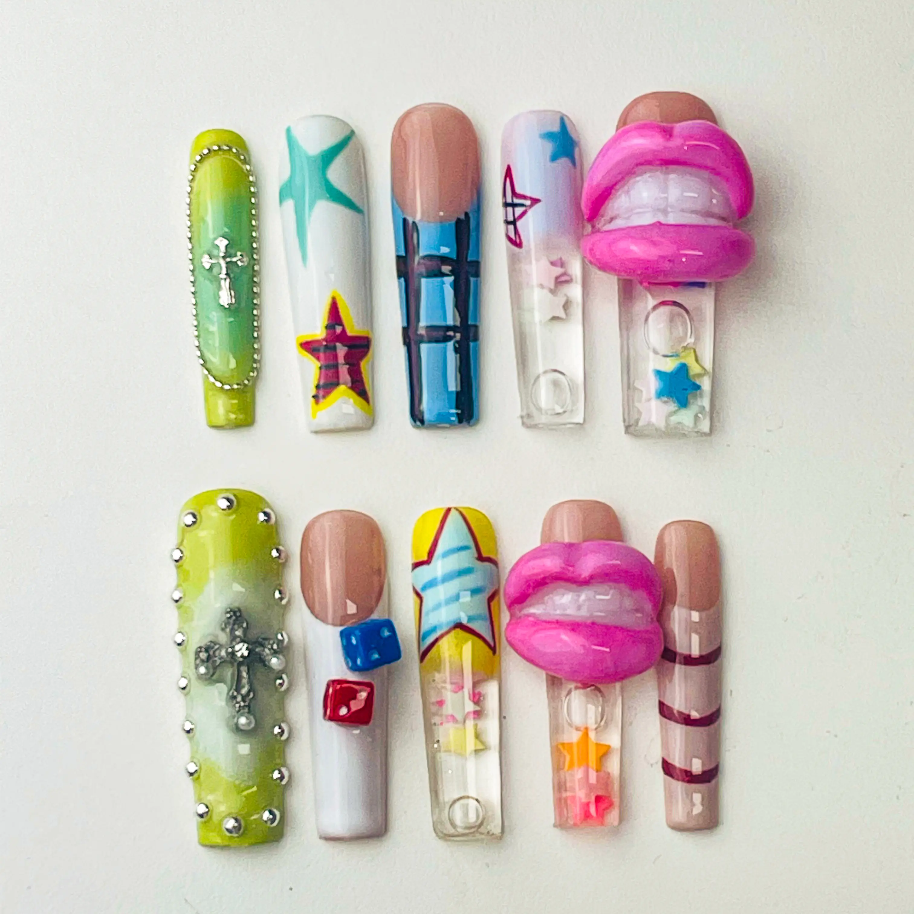 Taffy Kiss Aquarium Press-On Nails with Heart Liquid Core, Elegant Square Pastel Manicure Set for a Whimsical Summer Look, S, Nail Art Design, Quick Glam, Glossy, Whimsical Look, Shimmery, Decorated Nails