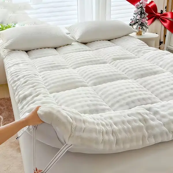 Fluffy Floor Mattress, Faux Wool Futon Mattress Topper, Ultra-Soft Foldable Tatami Sleeping Pad, Portable Floor Bed for Home, Camping & Guest Room
