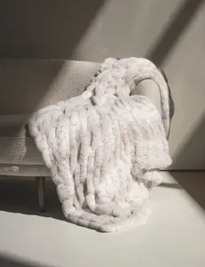 Hugs Cream Fawn Blanket