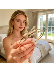 Elegant gold butterfly knot bracelet, Elegant minimalist bangle, featuring shiny synthetic cubic zirconia. Women's multi-functional open design, suitable for casual and special occasions. This retro-style bracelet is perfect for Christmas