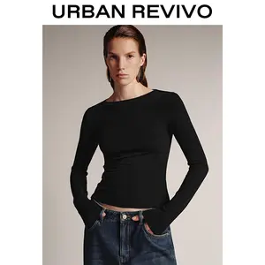 URBAN REVIVO Women's Casual Ruched T-Shirt with Long Flare Sleeves and Round Neck, Versatile Solid Top, Long Sleeve