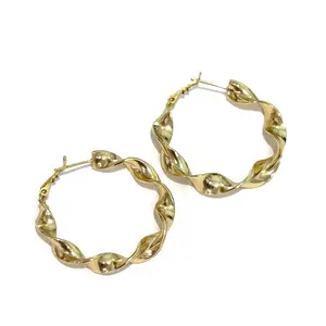 Twist hoops earrings Gold plated 14 k