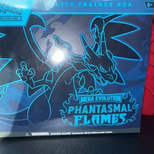 Phantasmal Flames Elite Trainer Box