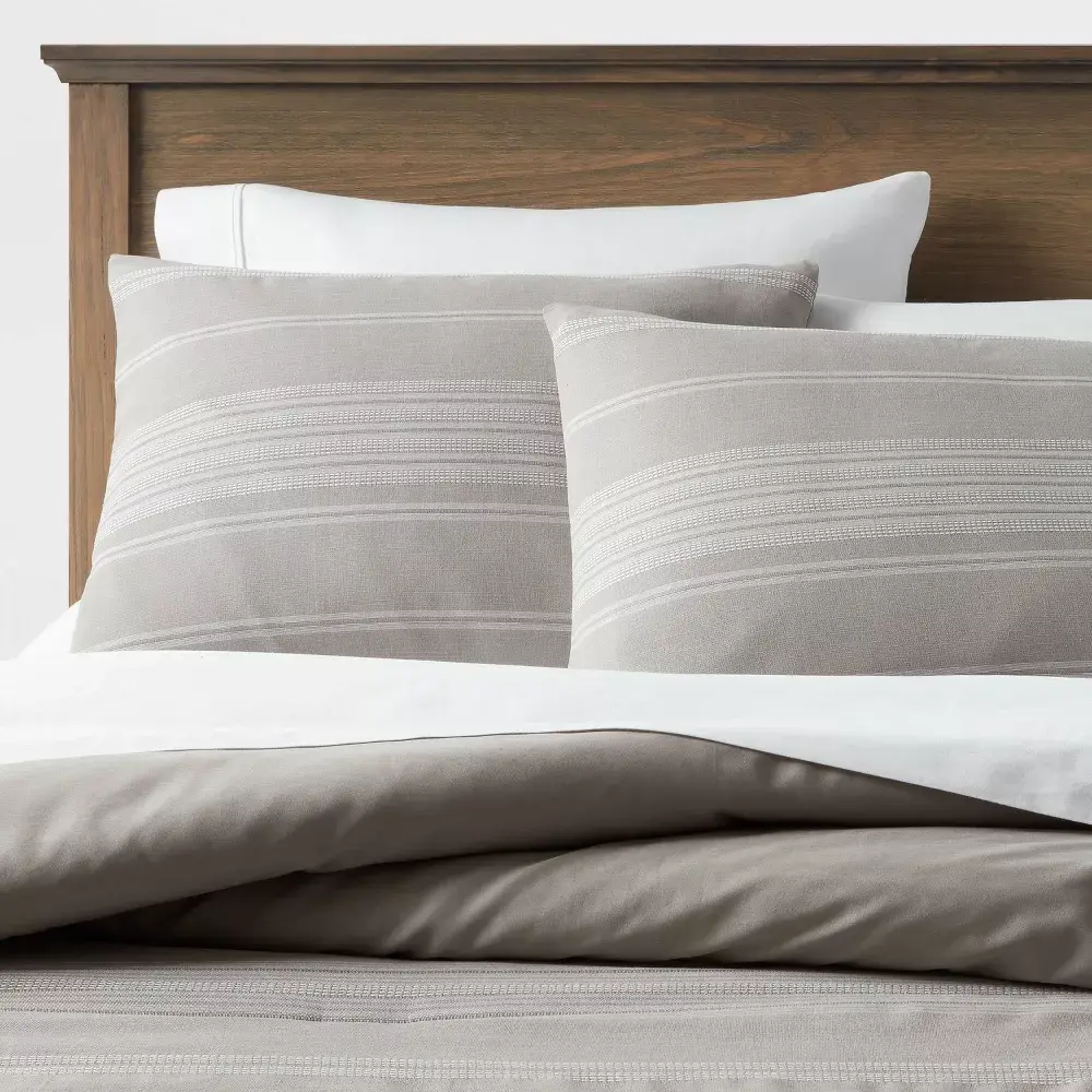 Threshold 2pcs Cotton Comforter Set, Cozy Zipper-Closure Bed Set with Jack and Tack Quilting