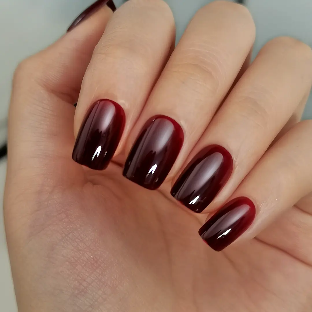 CurvLife Wine Red Press On Nails | 30Pcs | Short Square Fake Nails | Summervibes | Glossy Solid Color Finish | Easy Apply, Comfortable & Durable | Daily, Business & Elegant Nail Art