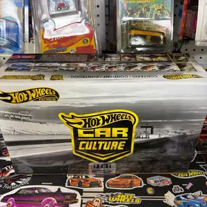 Hot wheels 2026 premium 1/4 case