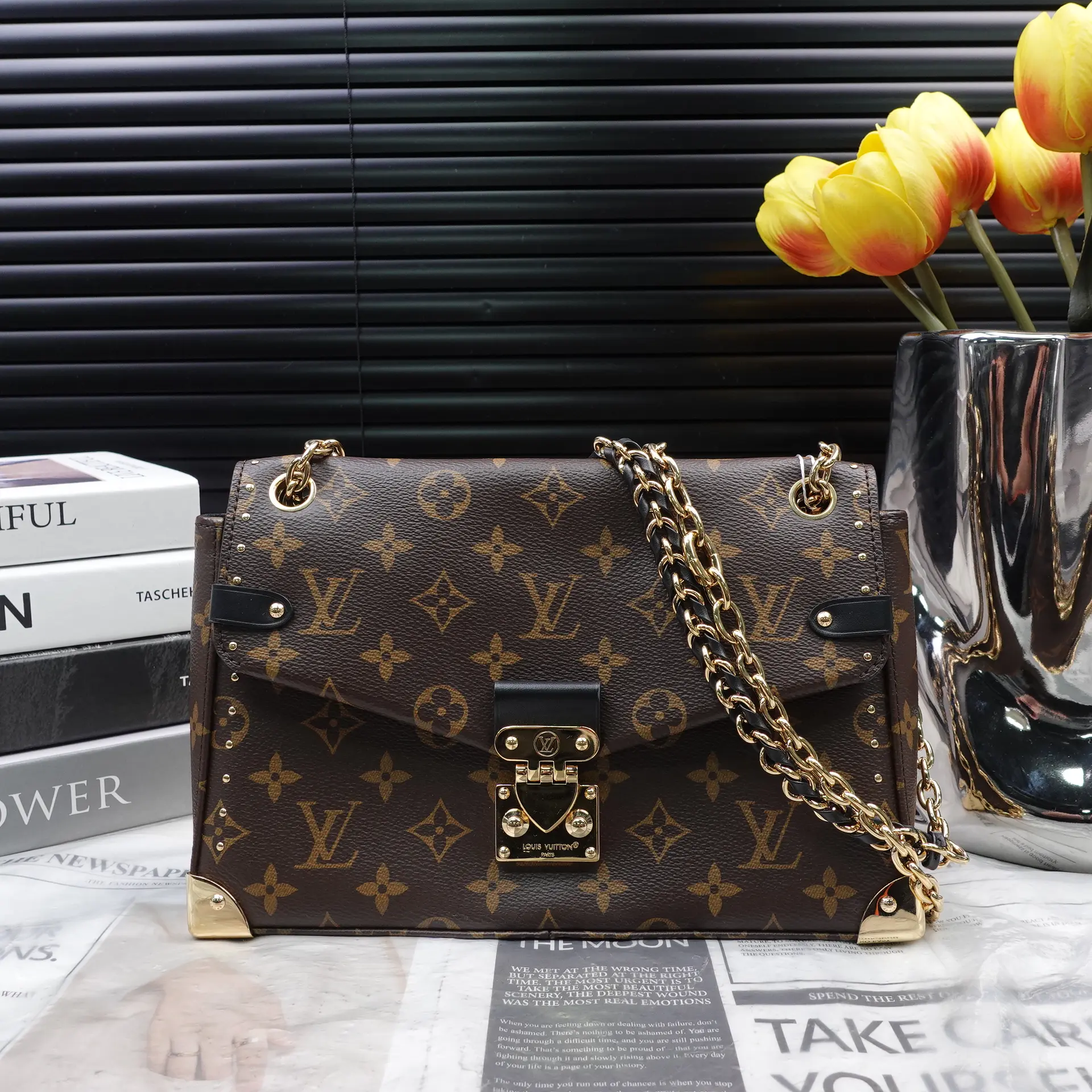 Pre-owned Louis Vuitton Coated Canvas Shoulder Bags Trunkie Monogram Shoulder Bag T10374885