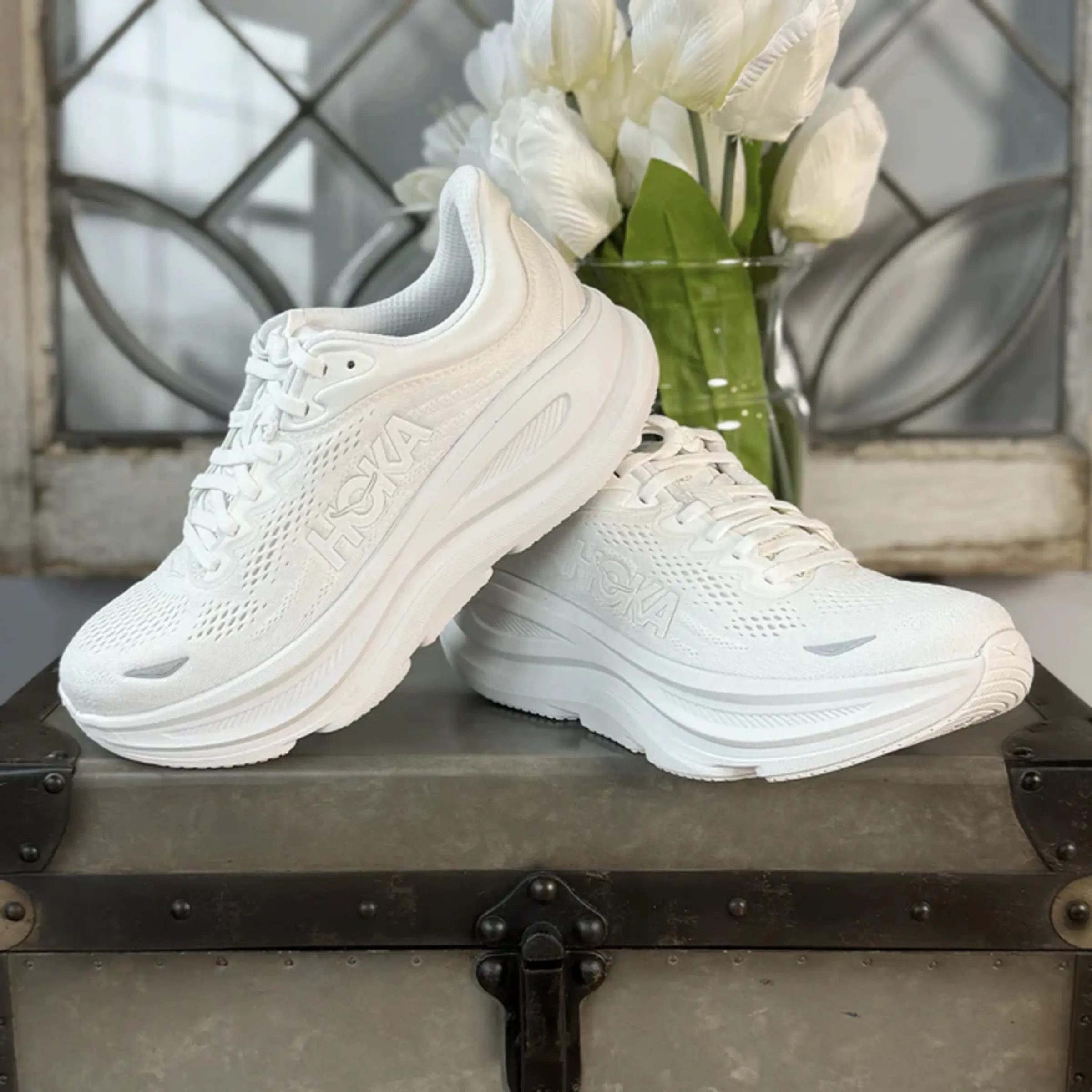 Hoka One One Bondi 9 Triple White 1162012-WWH Women's Fashion Shoes New