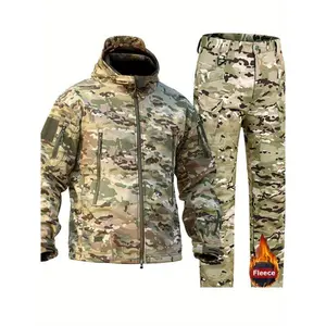 Men'sCamoSharkskinJacket&Fleece-LinedPantsSet-Windproof,Waterproof,WarmHoodedOutfitforHiking,Hunting&OutdoorAdventuresSpringtok