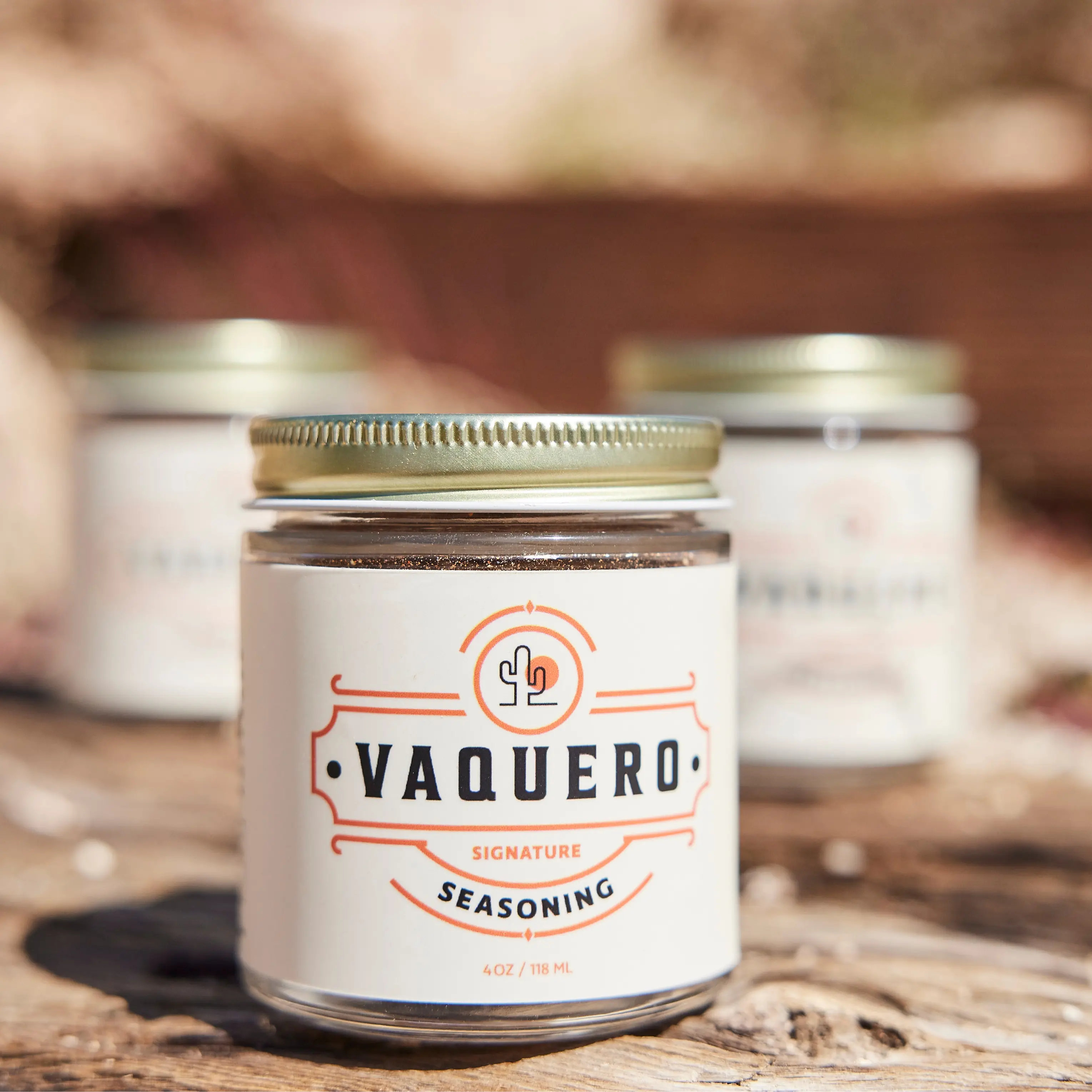 Vaquero Signature Seasoning Flavor Spice - Versatile Blend with Salt Garlic Black Pepper for Everyday Use - Smoky Medium Heat Enhancement