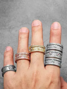 Creative rotating gear design with rhinestone decoration ring, spinning gyro gem gear men's ring. Stainless steel material for women's jewelry. Hole style. Trendy rock hip-hop fashion accessory. Gift wholesale.