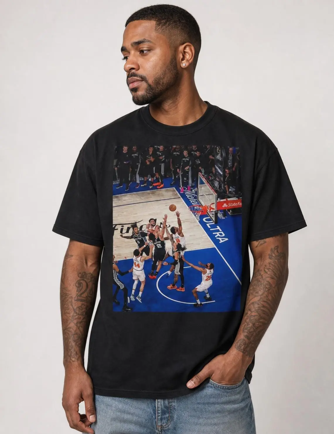 KNICKS 2026 Game 4 MSG OG Anunoby Clutch T-Shirt