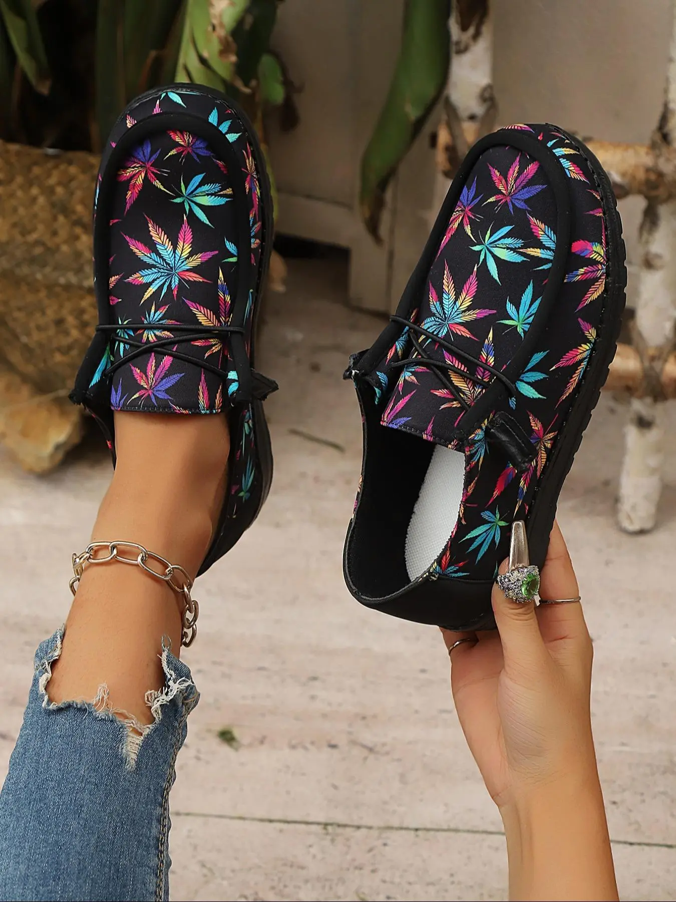 Lightweight Women's Loafers, Casual Flats, Geometric Pattern Round Toe Flat Shoes, All-Season Comfortable Footwear, Perfect for Everyday Wear