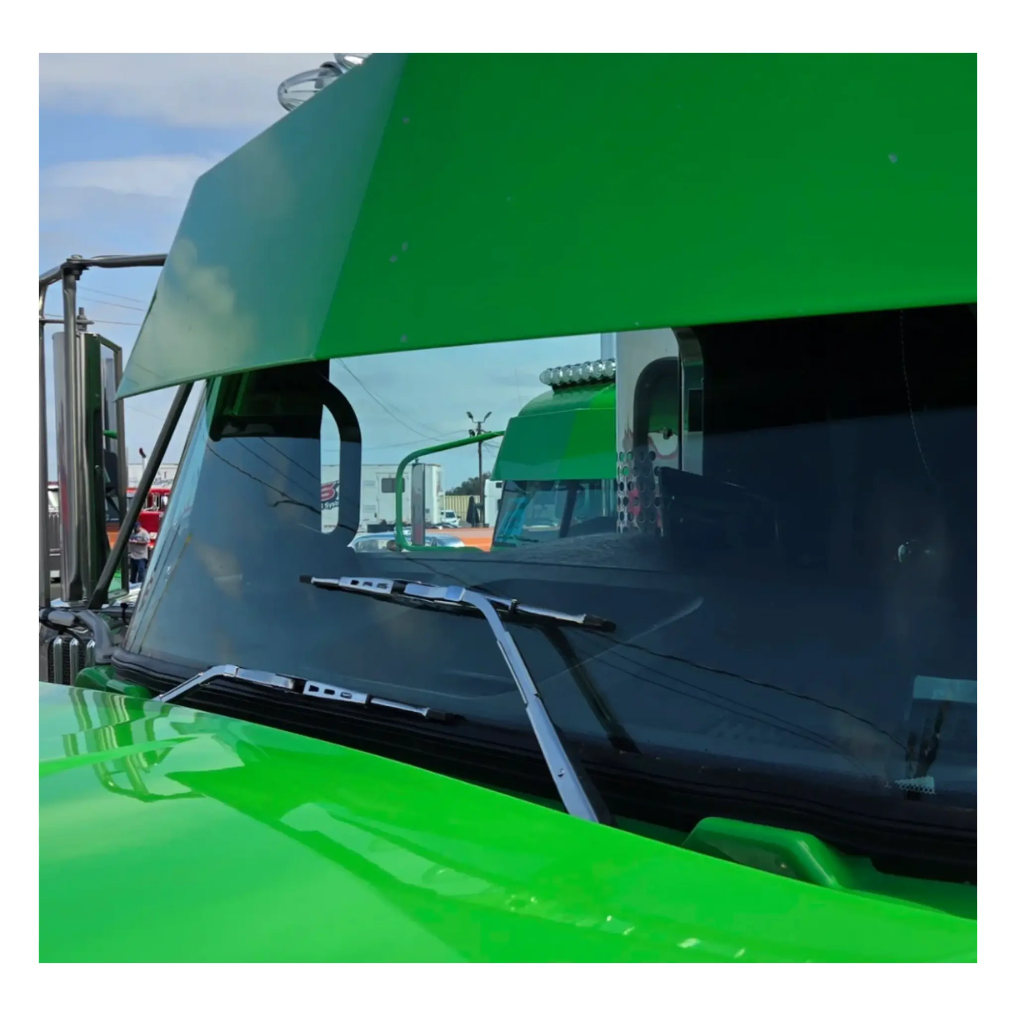 GGE Products – 304 Stainless One-Piece Windshield Wiper Arm Kit for Kenworth (2006+)