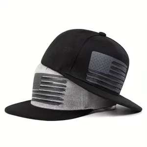 2026 New Unisex American Flag Two-Tone Printed Hip-Hop Hat, Adjustable, Comfortable, Sun-Protective, Casual Hat for Outdoor Sports, Spring and Autumn Travel, Tourism, Beach Vacation black hawks fan team victory cap cap .