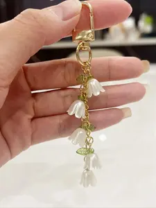 Faux Pearl & Flower Decor Keychain, Cute Keychain for Women & Girls, Fashion Accessories for Bag Decoration, Trendy All-match & Exquisite Keychain for Birthday Gift, Keychain Kawaii
