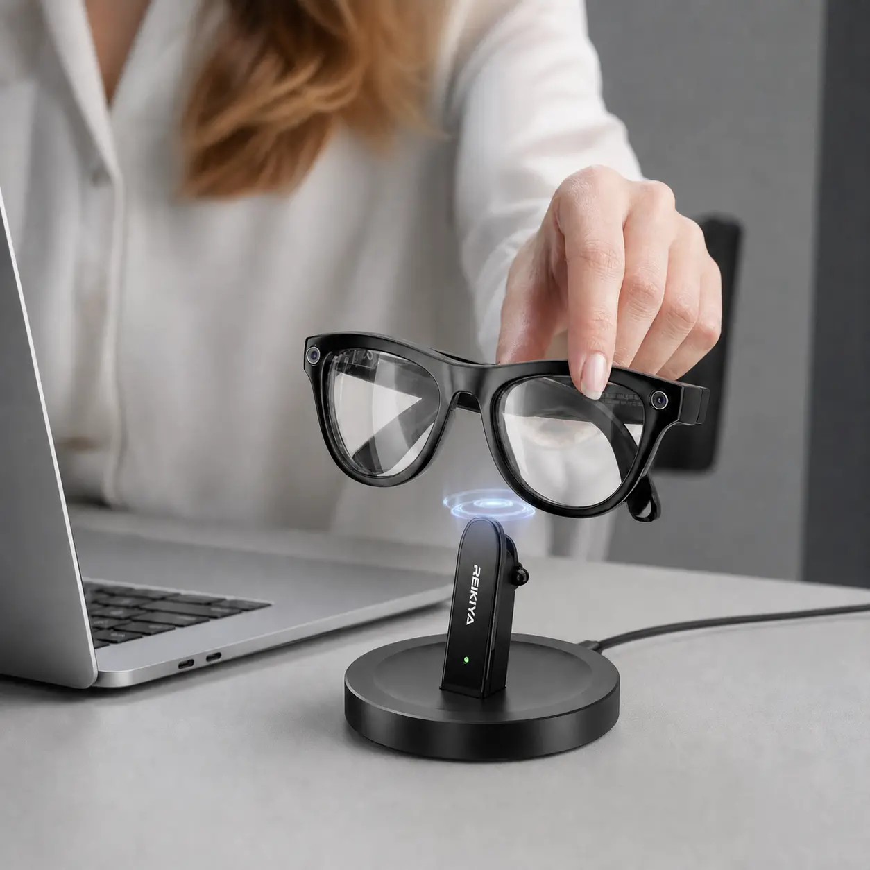 REIKIYA Ray-Ban Meta Charger, Meta Glasses Charging Stand, Magnetic Charging Dock for Ray-Ban Meta Gen 1 & 2, Drop & Charge Desktop Stand