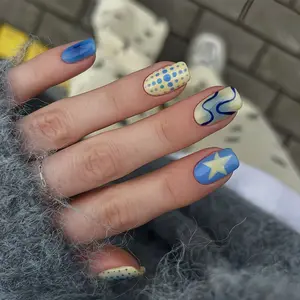 24pcs Summer Square Nail Tips, Short Simple Blue Polka Dot False Nails, Nail Art DIY, Nail Design, Nail Art Tools, Includes Jelly Glue & File, Easy Application, Perfect for Daily Use