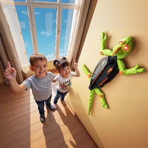 Electric Remote Control Lizard Climbing Wall Gecko Chameleon Spider Animal Toy