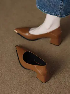 Women's Elegant Pointed Toe Office Shoes, Metal Shoe Head Decoration, PU Upper & Rubber Sole, Medium Width, All Seasons