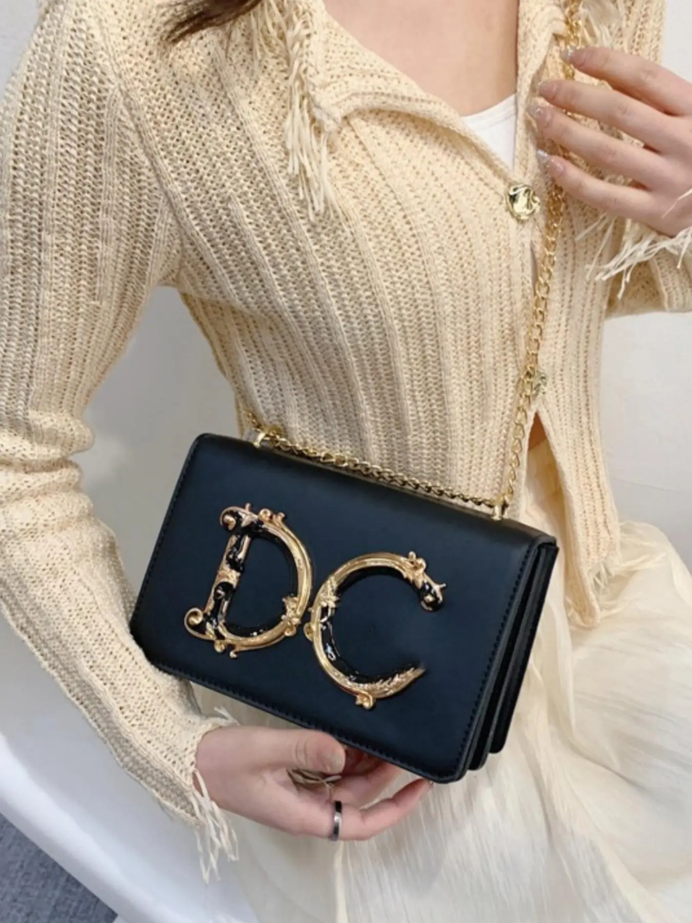 High-quality new fashion versatile chain bag, spring/summer trendy candy-colored square bag, for commuting, shopping, gift handbag, Fashionable Shoulder Bag, Fashionable Bags