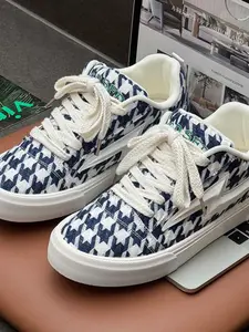 2026 Spring New Unisex Fashion Lightning Casual Sneakers, Classic Plaid Skate Shoes, Three Colors Available, Sizes 36-44, Trainer