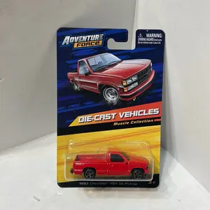 Maisto 1993 Chevrolet SS 454 PU Red.