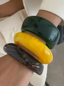 Elegant Resin Cuff Bracelets Set, Geometric Irregular Arc Design, Perfect for Parties Weddings Holidays, Women Jewelry Gift Ideas, Elegant Bangle, Wavy Cuff Bangle