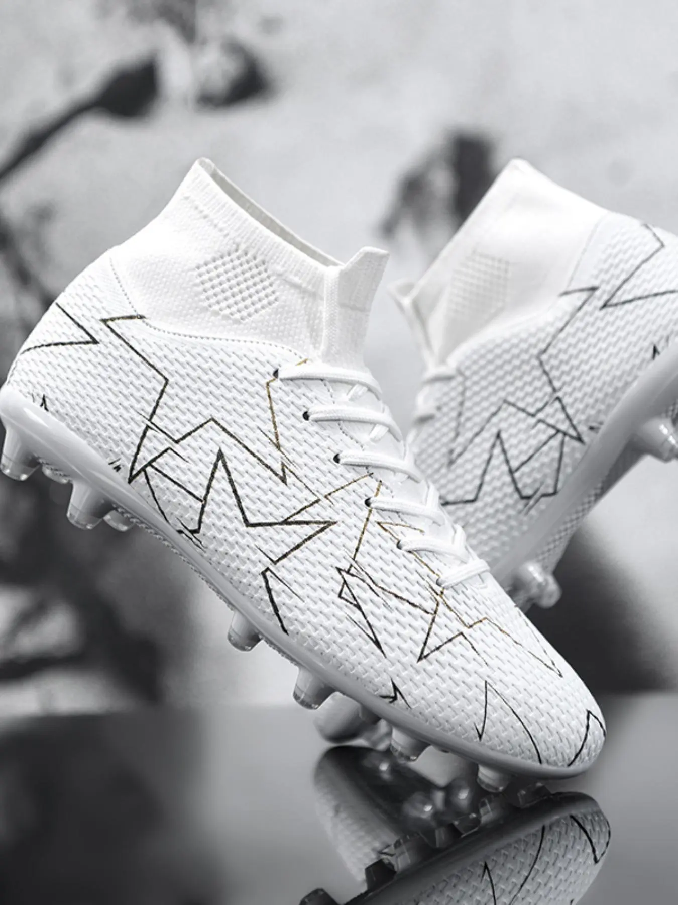 Men's High-top Lace-up Football Boots, Football Field Boots, Breathable & Non-slip Sports Football Shoes, Professional PU Soccer Shoes for Outdoor Training, Soccer Cleats