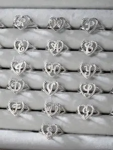 Vintage Letter & Hollow Out Heart Design Ring, Fashion Vintage Jewelry for Party, Daily Clothing Decor, Trendy All-match & Exquisite Jewelry for Birthday Gift, Alphabet Design Ring