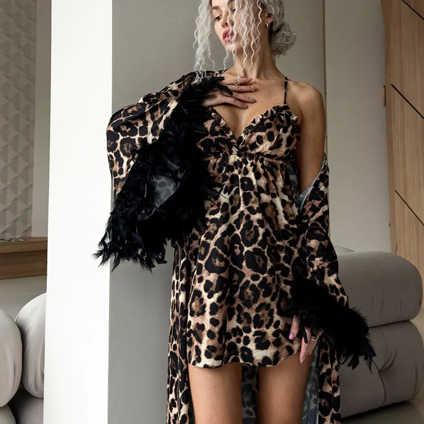 Women's 2016 Leopard Feather Pajama Set, Sexy Print Loose-Fit Nightwear, Breathable Comfort Cross-Border Loungewear, Lady, Animal Print, American/Euro, Multi-Size