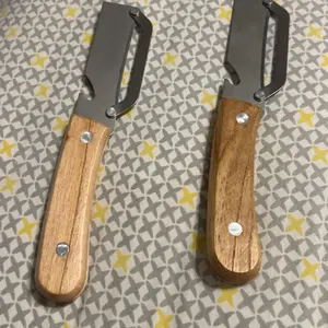 2PCS Household stainless steel peeler/peeler, kitchen sugarcane and lettuce slicer, commercial thickened slicer.