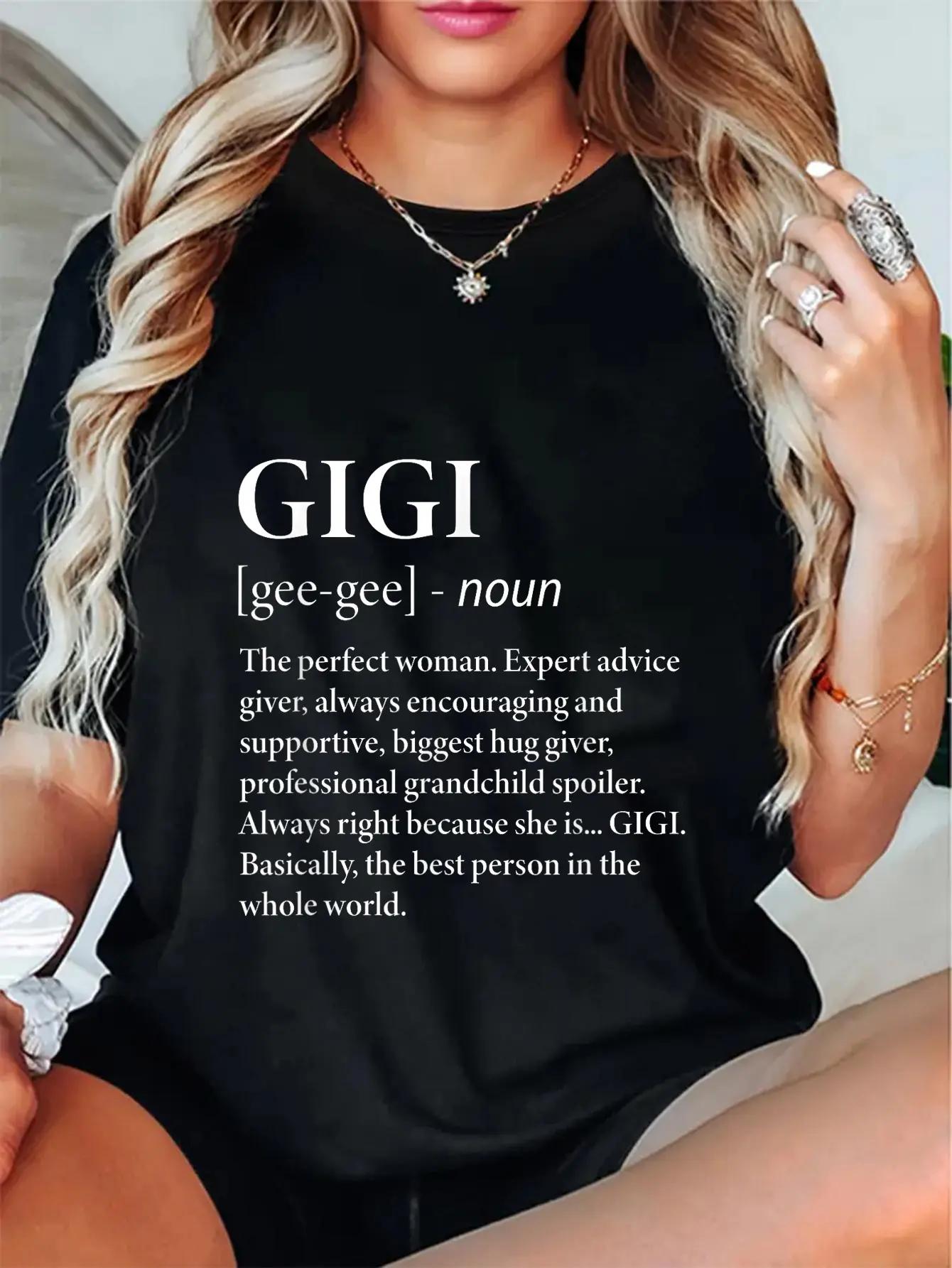 Women's 100% Cotton Casual Graphic Crewneck Short Sleeve Tee - Funny Gigi Definition, Loose-Fitting, Pull-On, Everyday, Vintage, Playful Top, Gift for Grandma, Machine Washable