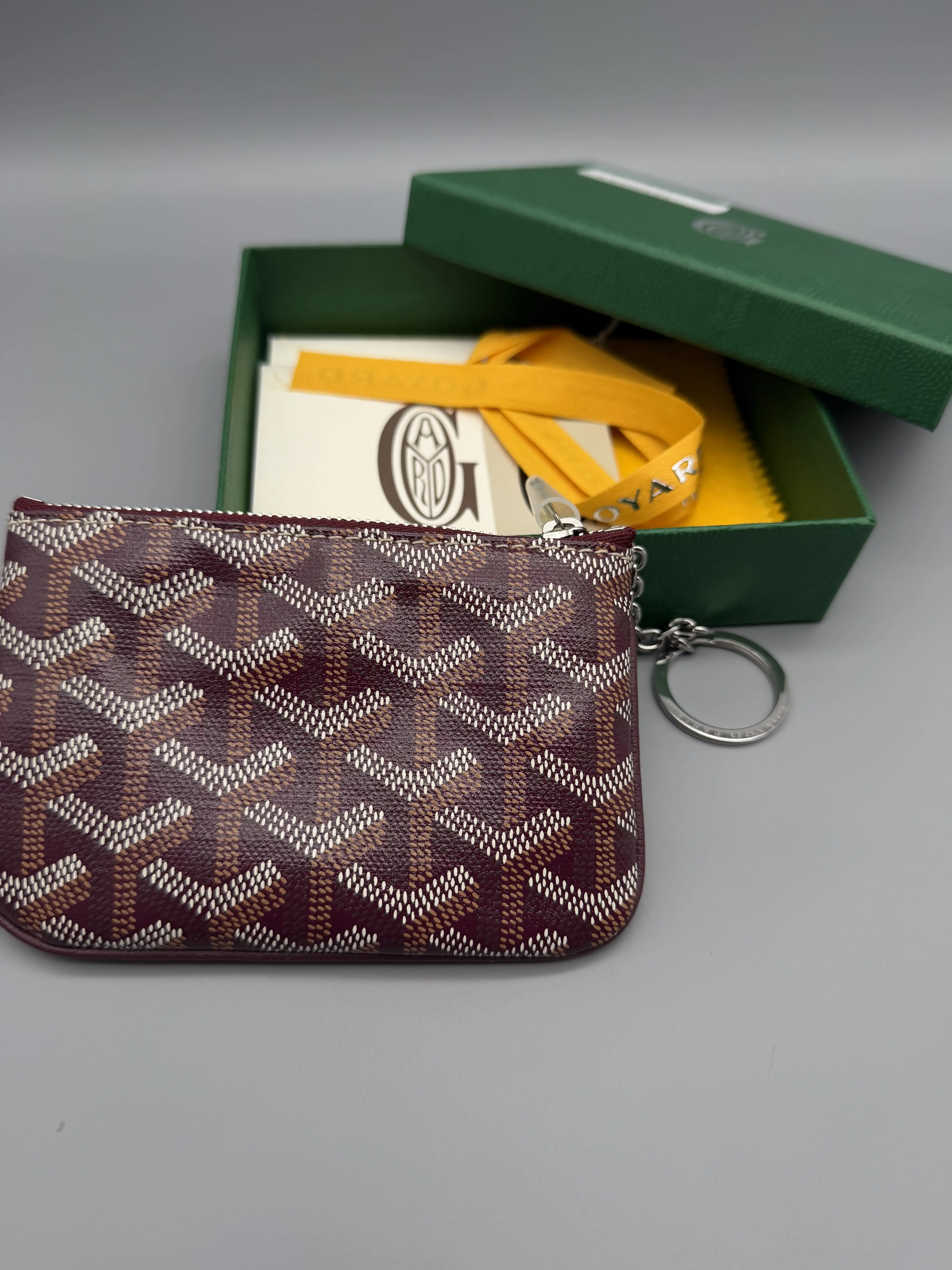 Pre-owned Goyard Coated Canvas Small Leather Goods Compact Saint Pierre Card Holder Key Pouch, Excellent Burgundy Goyardine Small Leather Goods