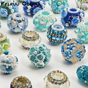 10 PCS Ocean Blue Tone Flower & Rhinestone Resin Beads, Fresh Rose Heart Straight Hole Loose Beads, Handmade DIY Craft Beads for Bracelet Necklace Pen Decor Making & Summer Wedding Decor