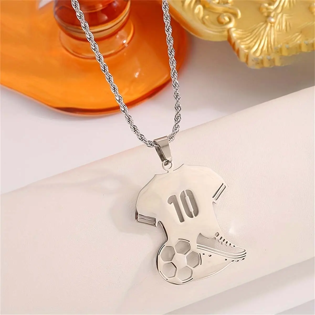 Casual Soccer Charm Necklace - No.7-10 Jersey Pendant for Fans, Soccer Players Training, Sports, Coaches