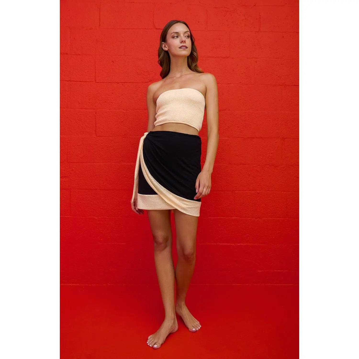 Colorblock Wrap Mini Skirt for Women, Chic Casual A-Line Bottom with a Flattering Silhouette and Side Tie Waist, Wrap Skirt, Bold Contrast, Flattering Cut