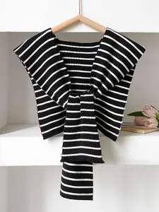 Women's Elegant Striped Shawl, Fashionable Woven Scarf for All Seasons, Perfect Birthday Gift, Casual Style, Moderate Fabric Thickness