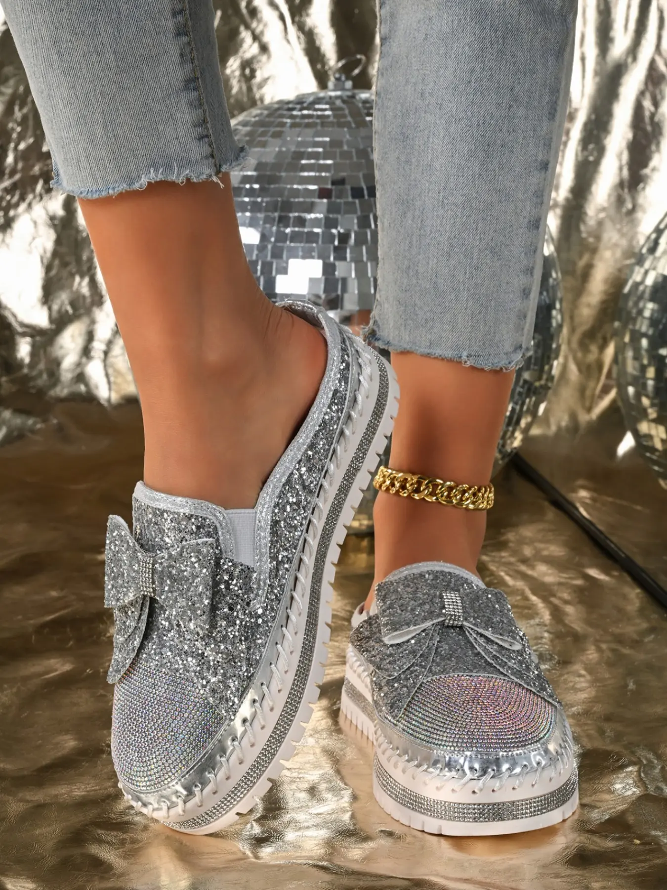 Women's Casual Slip-On Shoes, Closed Toe Shoes, Spring New Thick Sole Lazy Style, Rhinestone Embellished, Versatile Student School Sneakers, Trending Sneakers, Trendy Fashion, PU Leather Shoe