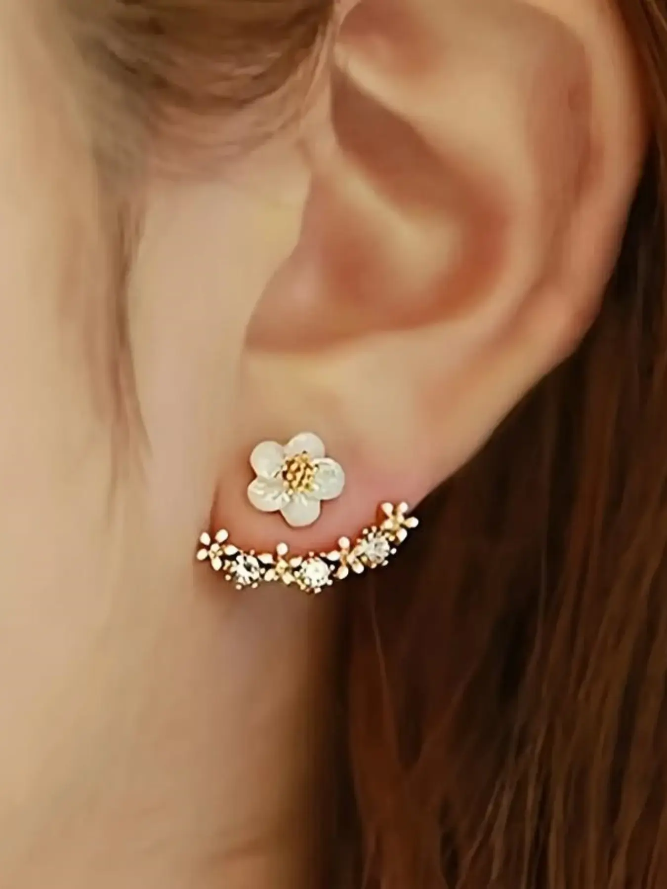 Flower Earrings for Women Bohemian Daisy Stud Earring Elegant Zircon Flower Stud Earring Prom Costume Jewelry Gift for Women