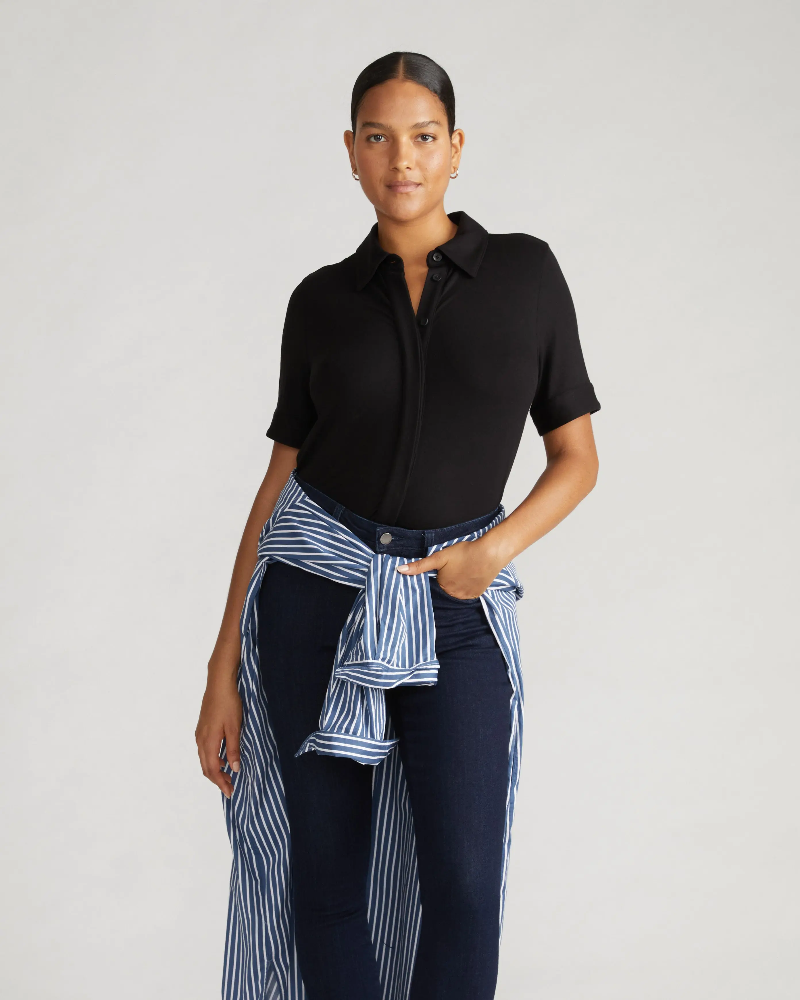 Women's Chelsea Essential Blouse in Black, Drapey Short-Sleeve Round Neck Top in Soft Liquid Rayon Jersey, Flat, Shirt, Dress, Shortsleeve, Elastane