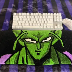 Piccolo keyboard rug