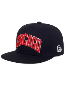 Unisex Chicago Letter Embroidered Baseball Cap, Adjustable Outdoor Sun Protection Hat, Casual Fitted Design for Spring & Fall Travel, Adjustable Snapback Cap, Adjustable Sunscreen Hat, Adjustable Headwear