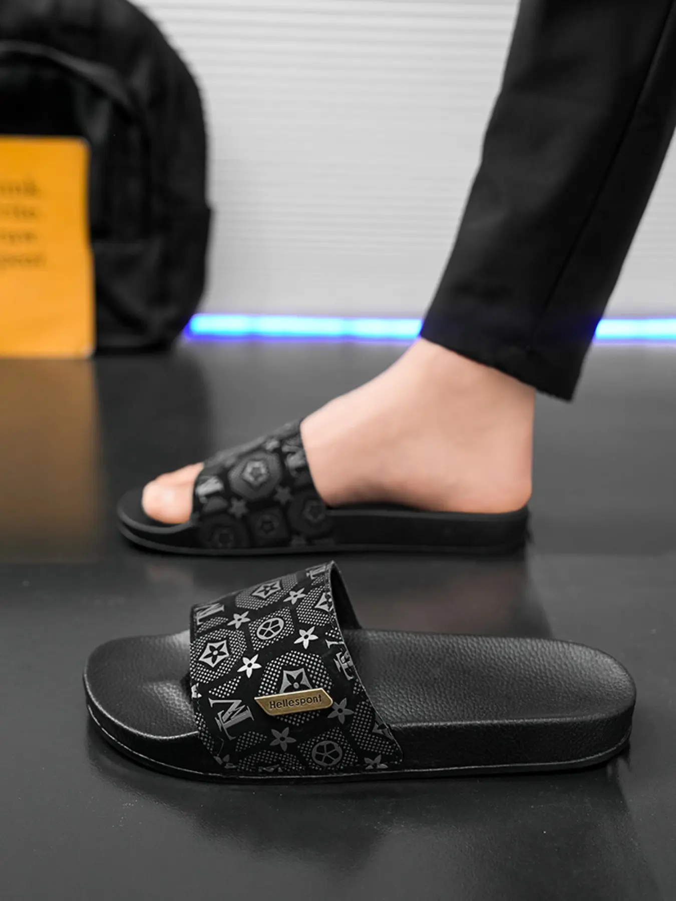 Men's Lightweight Breathable Sandals, Thick Sole Open-Toe Eva Slippers, Casual Summer Beach Shoes, Non-Slip Indoor Outdoor Footwear