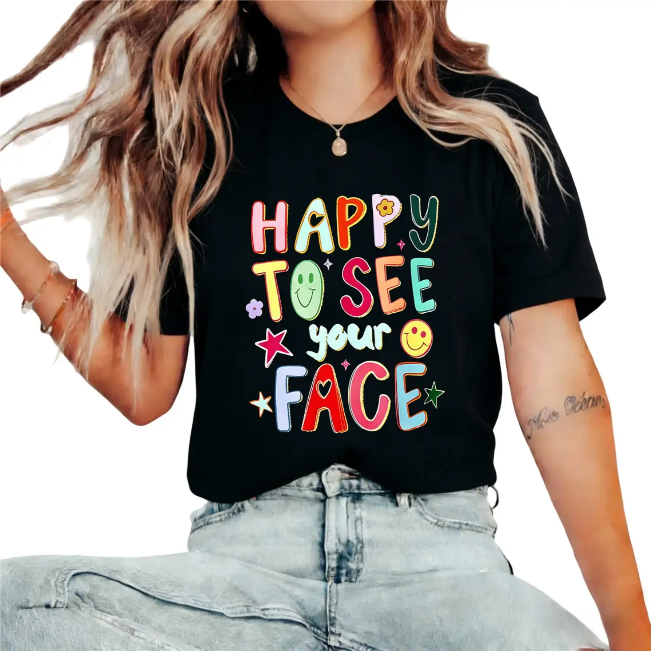 Happy To See Your Face Teacher T-Shirt Hand Drawn Colorful Doodle Stars Messy Teacher Shirt Trendy Back To School Outfit First Day Of School Appreciation Gift For Teachers Educators